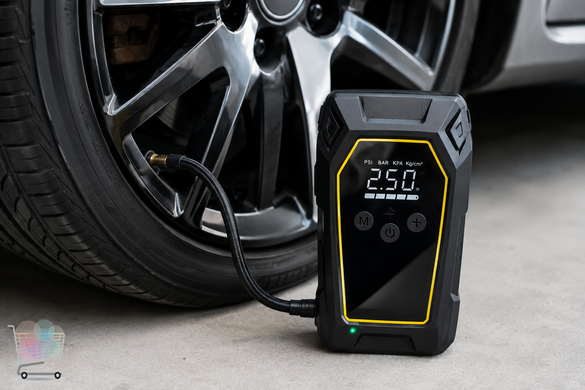 Пускозарядное устройство K5 4000A &bull; Автомобильный Jump Starter 12V с компрессором 150 PSI, Power Bank 16000 мАч и LED-фонарем