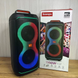 Акустична система PartyBox 320 Bluetooth 240 Вт з RGB-підсвіткою і колесами чорна &bull; Портативна колонка PartyBox 320 для караоке, вечірок, музики, дому та заходів чорна