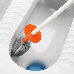 Туалетный ершик с эргономичной щеткой Toilet brush для труднодоступных мест · Чистящая щетка для унитаза